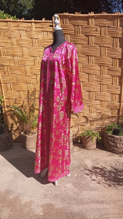 60s vintage Hot pink Caftan BROCADE dress with Gold - Heritage Handmade