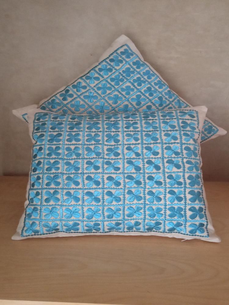 2 Embroidered blue moroccan cushions