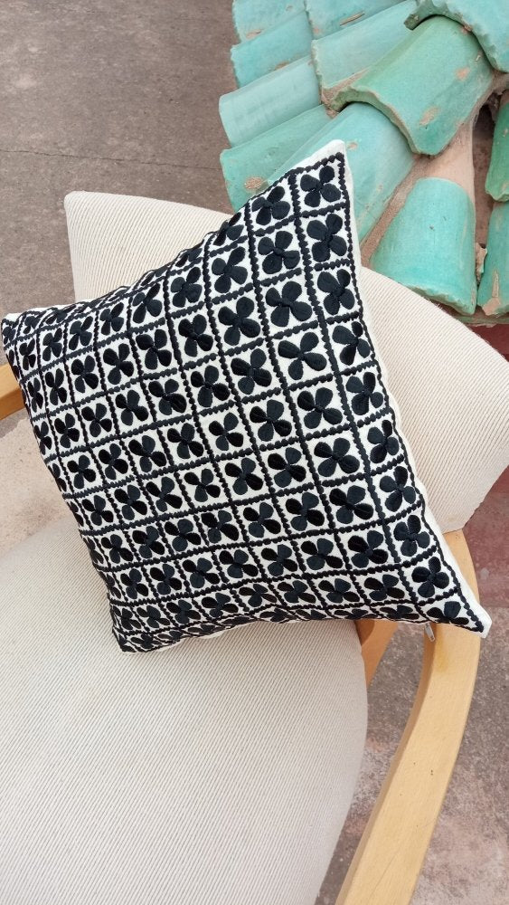 Buy Set of 2 Moroccan black decorative pillows - Heritage Handmade