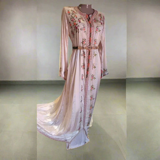 Embroidere Moroccan bridal caftan 