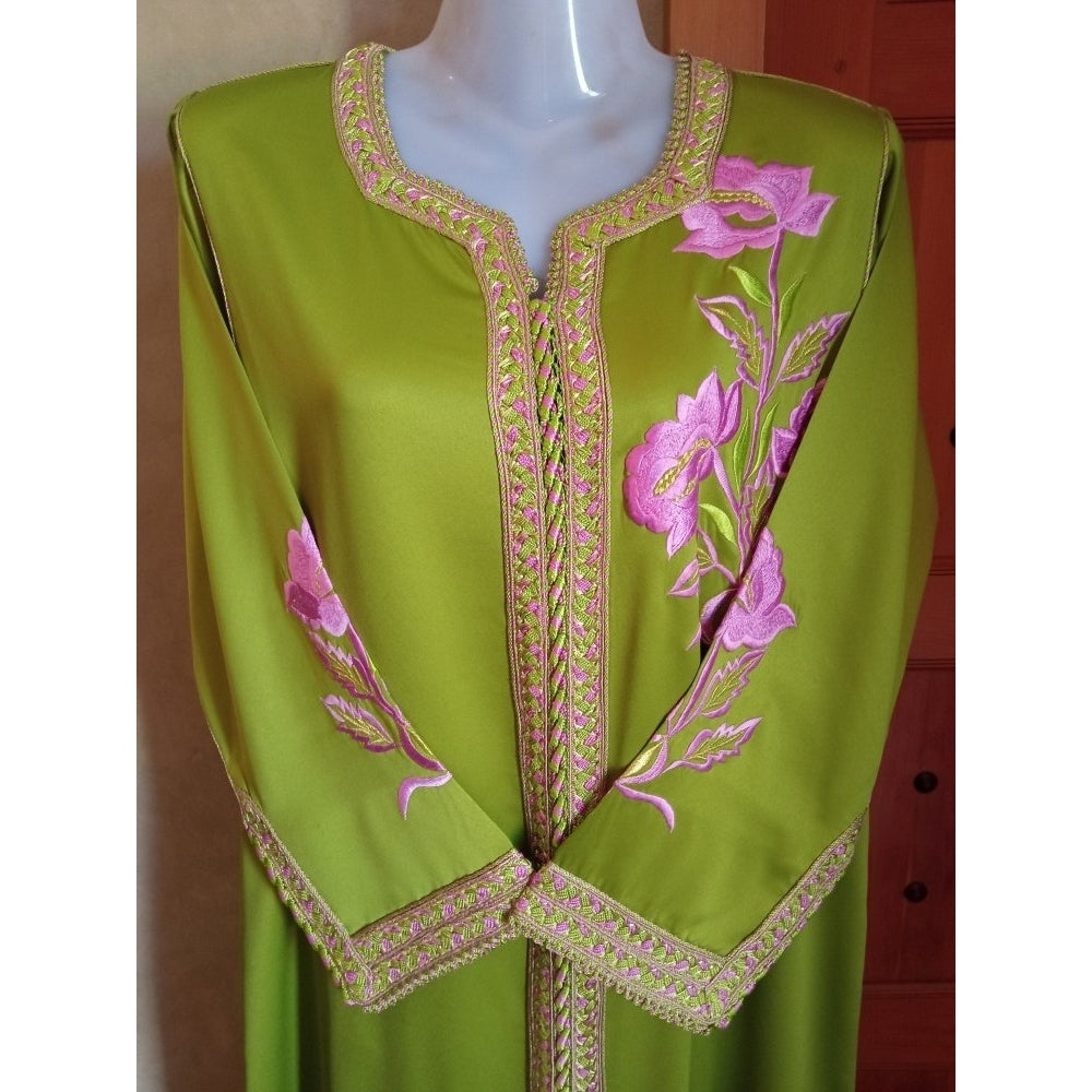 Vintage Green Embroidered Moroccan wedding kaftan dress