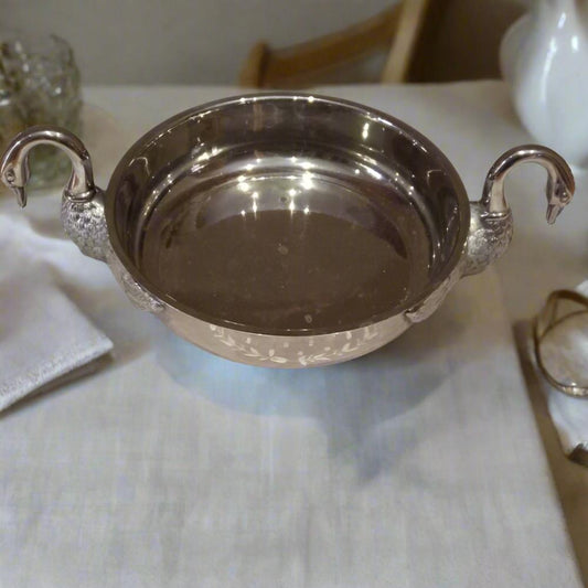 Vintage silver plated salad bowl with 2 swans