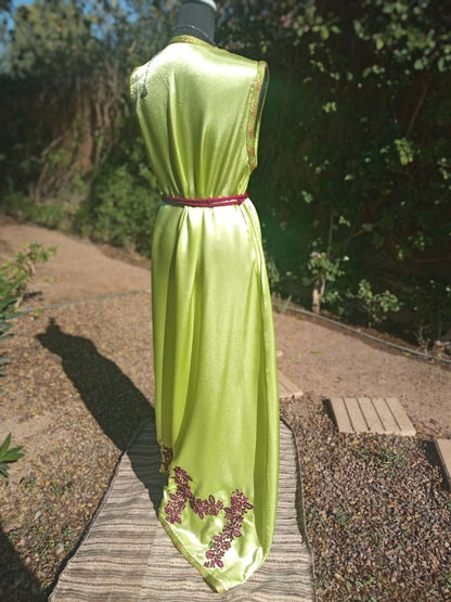 Vintage Green satin V-Neck sleeveless Kaftan