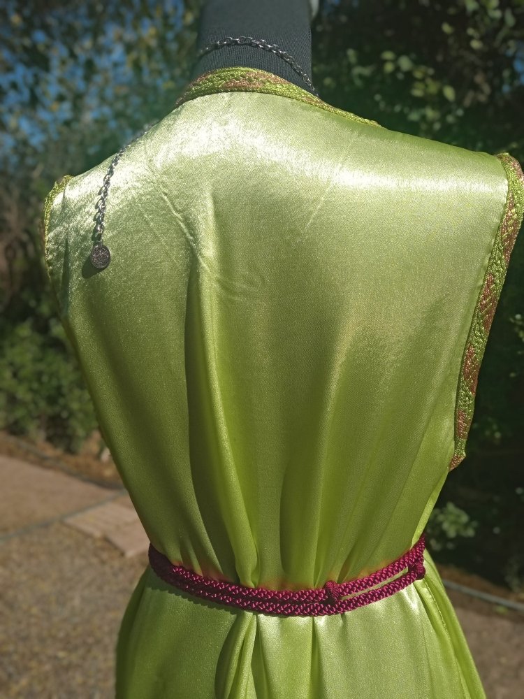 Vintage Green satin V-Neck sleeveless Kaftan